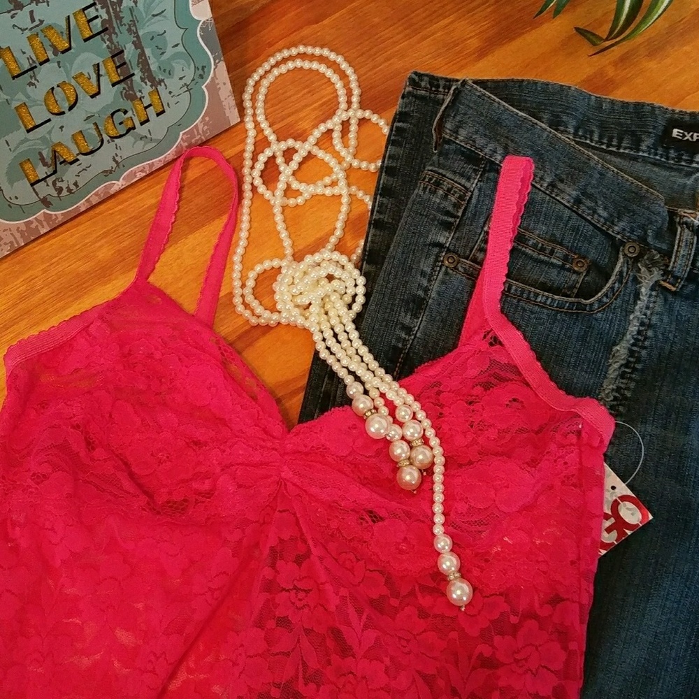 NWT Ruched Fuchsia Pink Lace Cami